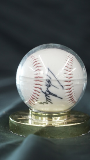TOM KELLEY AUTOGRAPHED BASEBALL-NOT AUTHERTICATED