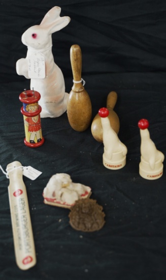 BAG LOT OF WOODEN ITEMS & ADVERTISING