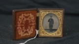 VERY NICE GENTLEMAN DAGUERREOTYPE IN BOX EXCEPTIONAL BOX AND PHOTO UNION CASE