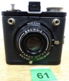 VINTAGE  BROWNIE CAMERA