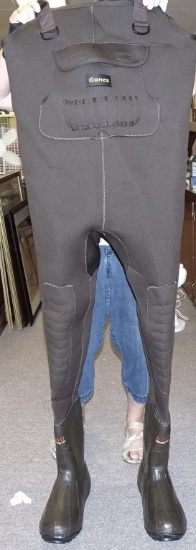 GONEX DUCK HUNTING WADER SIZE 10
