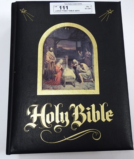 LARGE FAMILY BIBLE WITH ILLISTRATIONS