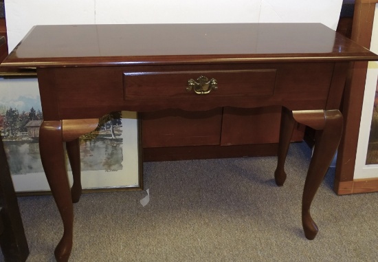 MAHAGONY SOFA TABLE 1 DRAWER