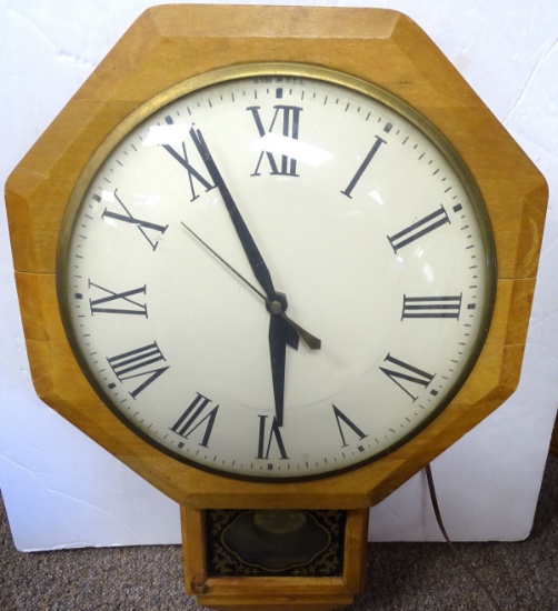 ELECTRIC WALL CLOCK