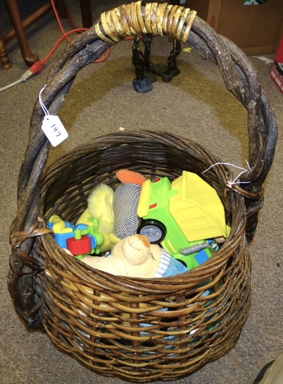 NICE PRIMITIVE BASKET W/STUFFED ANIMALS & TOYS