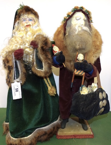 2 SANTA FIGURES