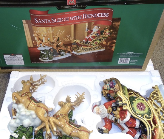 SANTA'S SLEIGH & REINDEERS