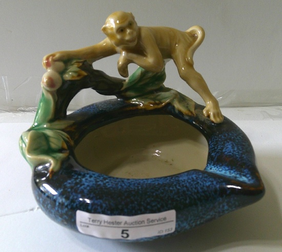 MAJOLICA MONKEY ASHTRAY SIGNED ON BOTTOM