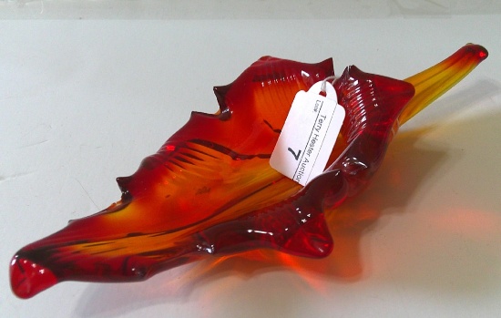 AMBERINA GLASS LEAF APPROX 8" LONG