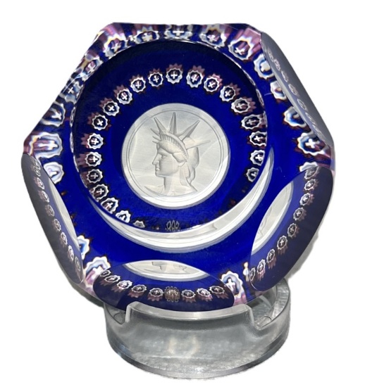 SAINT LOUIS STATUE of LIBERTY PAPER WEIGHT LTD. ED