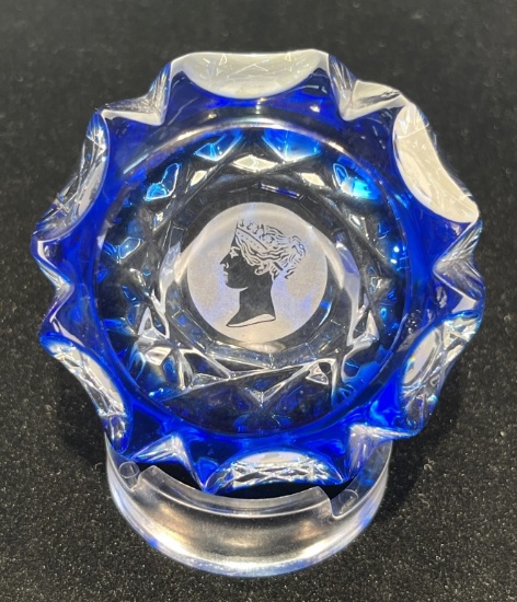 WEBB CORBETT PAPERWEIGHT COBALT BLUE QUEEN