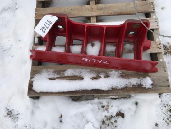 91742- IH FRONT WEIGHT BRACKET