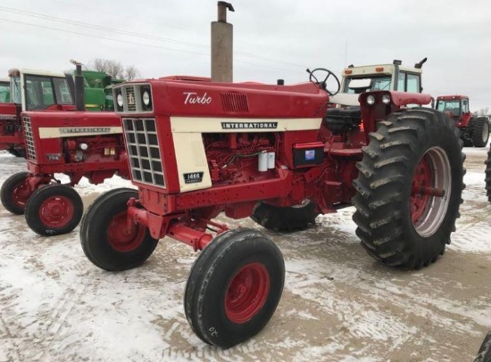 92542- INTERNATIONAL 1466 TRACTOR, OS, REPAINTED, DSL, 3PT, 2 PTO, 2 HYD, 6265 HRS SHOWING, 1972 YR