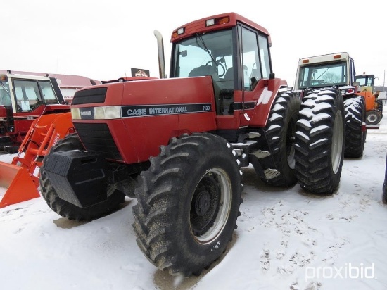 92631- CASE IH 7130 TRACTOR, MFWD, CAH, HUB DUALS, 3PT, PTO, 3 HYDRAULIC, 5031 HRS SHOWING