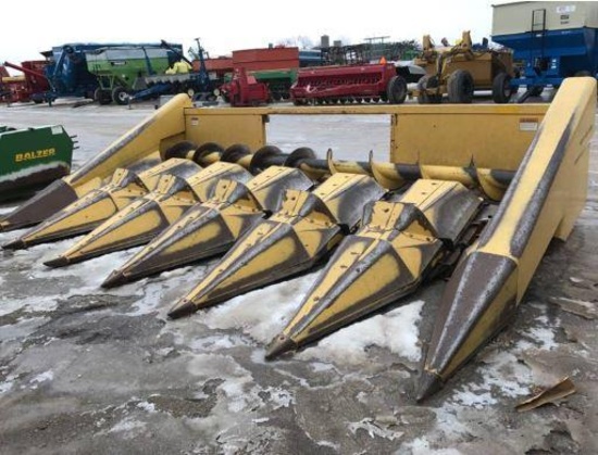 92708- NEW HOLLAND 974N6 6 ROW 30" CORN HEAD (STEVE BENDER FARM RETIREMENT)
