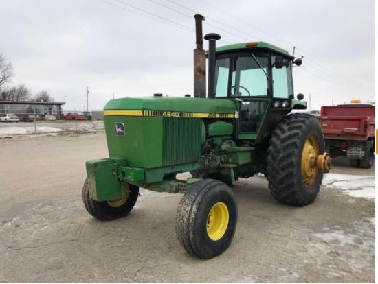 92798- JOHN DEERE 4840 TRACTOR, CAB AIR/HEAT, POWER SHIFT, FRONT WEIGHTS, 20.8-38 TIRES W/DUALS,