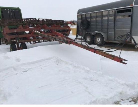 92812- UNVERFERTH ROLLING HARROW, 24', SINGLE SPIKE AHEAD OF ROLLER