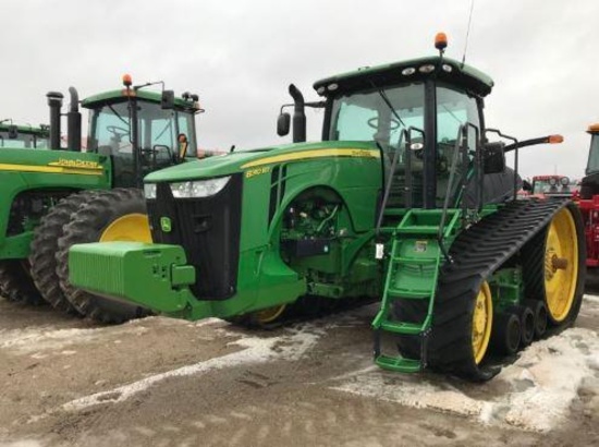 92865- JOHN DEERE 8310RT TRACTOR, 3PT., PTO, 4 HYDRAULICS, POWER BEYOND, LEATHER, CAB AIR/HEAT, 3689