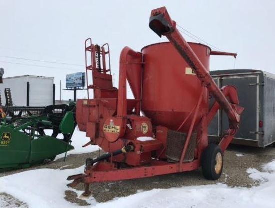 92941- GEHL #95 GRINDER MIXER, SIDE DRAG, HYDRAULIC