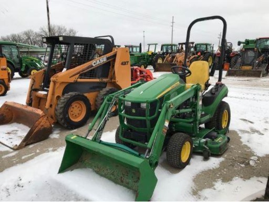 93774- JD 1026R W/H 120 LOADER, HYDRO, DSL, 3PT, PTO, TURF TIRES, 318 HRS SHOWING, 2014 YEAR