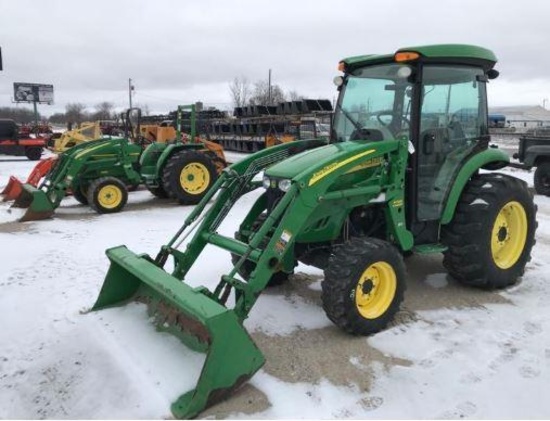 93777- JD 4720 TRACTOR, W/400 CX LOADER, CAH, 3PT, PTO, 623 HRS SHOWING, HYDRO, 4X4, DSL, 2007 YEAR