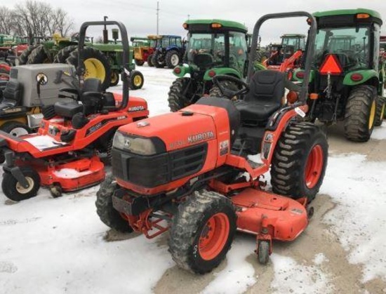 93804- KUBOTA B7510 TRACTOR W/60? MID MOUNT MOWER, R4 TIRES, 4X4, HST, 3PT, PTO, 414 HRS SHOWING,