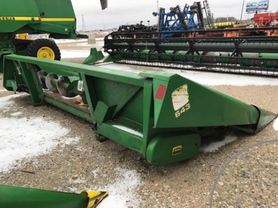93830- JD 643 6 ROW 30? CORN HEAD, LO-TIN (FIKE BROTHERS FARM RETIREMENT)