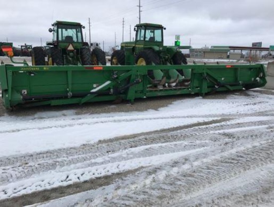 92483- JD 612 C CORN HEAD, DOUBLE DRIVE