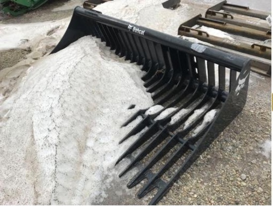 92769- 84" SKID STEER MOUNT ROCK BUCKET