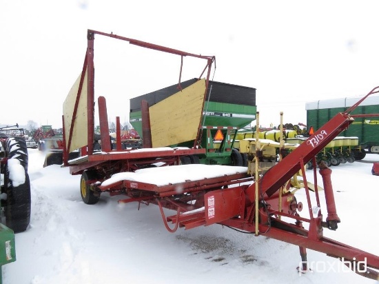 93109- NEW HOLLAND 1010 STACKLINER BALE STACK WAGON, 540 PTO