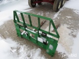 93020- FRONTIER LOADER MOUNT PALLET FORKS