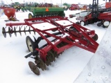 93062- INTERNATIONAL 370 DISC, NOTCHED FRONT BLADES, HYDRAULIC RAISE