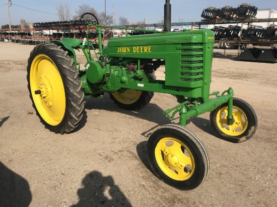 92516- JOHN DEERE HWH TRACTOR