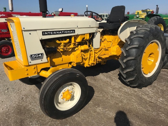 95748- INTERNATIONAL 504 TRACTOR