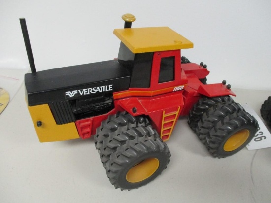 85836 Versatile 1150, 4WD, triples 1/16 scale