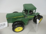 85837 JD 8440, 4WD, 1/16 scale