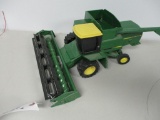 85898 JD titan II combine, 1/16 scale