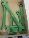 85915 Box of JD wrenches