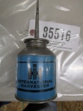 85516 IH Blue Oil Can, Davenport Implement Co. Davenport, NE