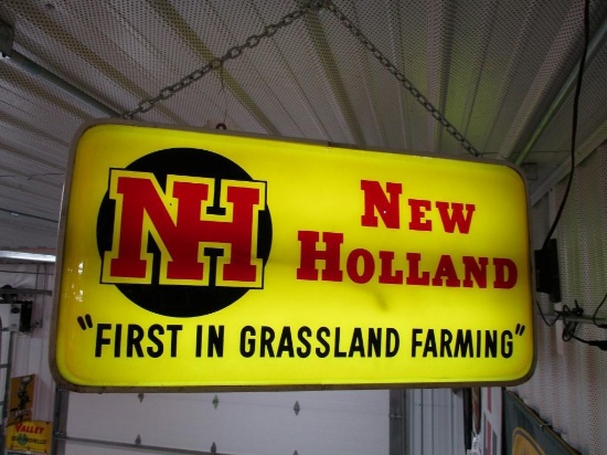 85334 - New Holland double- sided, plastic lighted sign 24 X 12