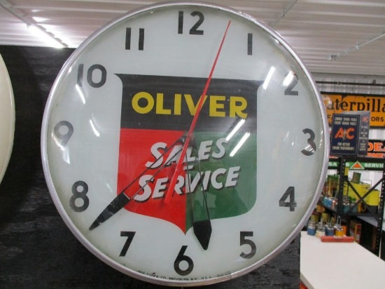 85296 - Oliver Sales Service Lighted Glass Clock 15" circle