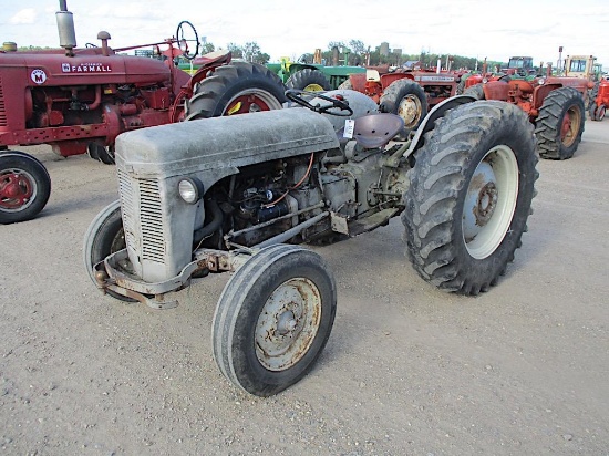 1914- FERGUSON TO TRACTOR