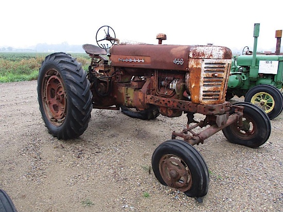 94047- IH 450 TRACTOR