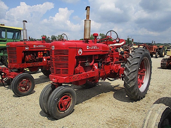 94208- IH SUPER M TRACTOR