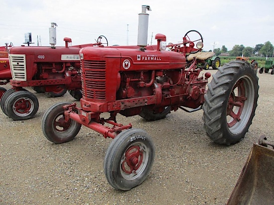 94246- IH SUPER M TRACTOR