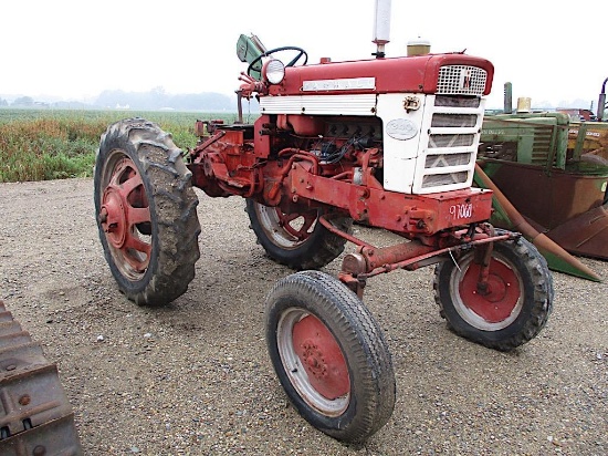 97060- IH 340 HIGH CROP TRACTOR