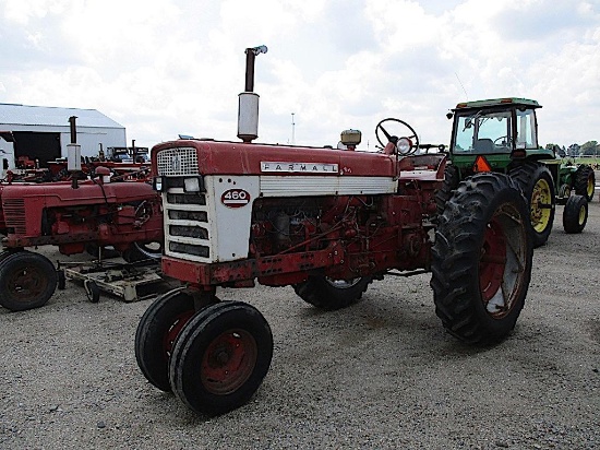 97568- IH 460 TRACTOR