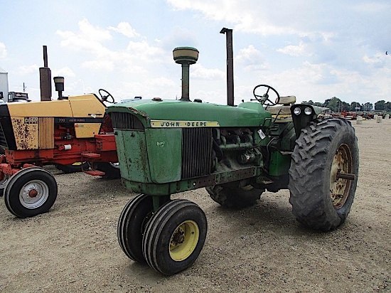 98047- JD 4010 TRACTOR