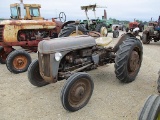 94332- FORD 9N TRACTOR