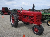 96622- IH 400 TRACTOR